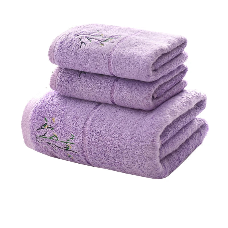 Ensemble de serviettes brodées violette C