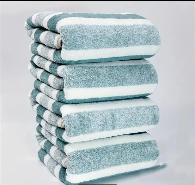 Ensemble de serviettes de bain rayées verte