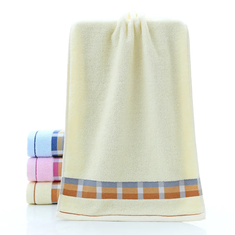Serviette de bain éponge jaune clair