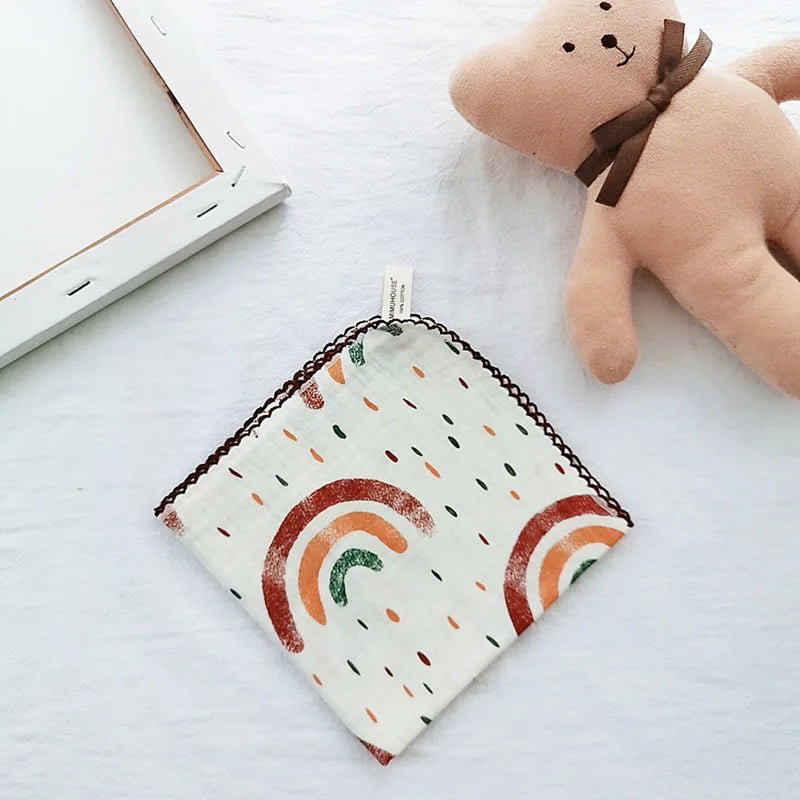 Serviette de visage bébé grand arc en ciel