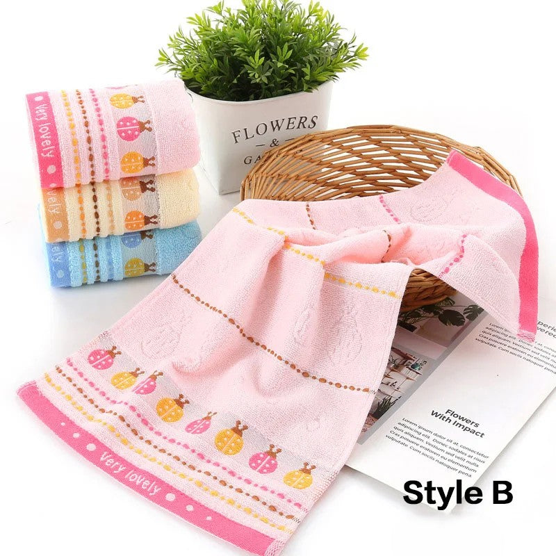 Serviette pour Enfant B rose