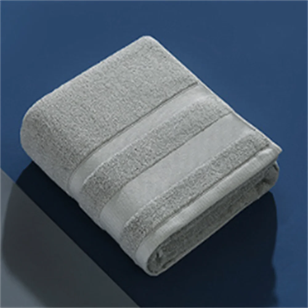 Serviettes de bain différentes tailles grise