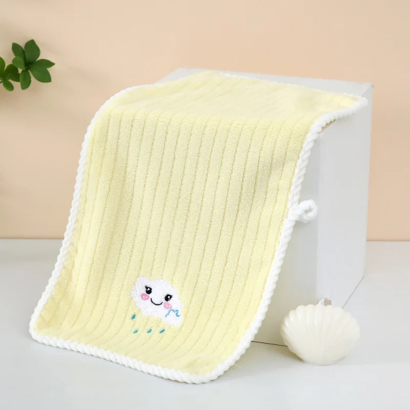 Serviettes de bain pour enfants bebe jaune1